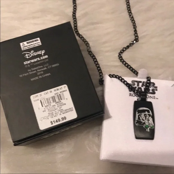 STAINLESS STEEL STAR WARS NECKLACE